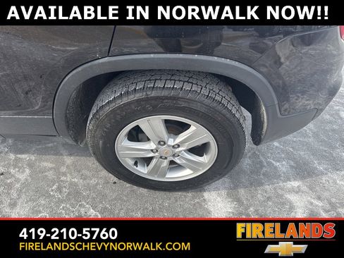 Certified 2022 Chevrolet Trax LT w/ Driver Confidence Package image 62