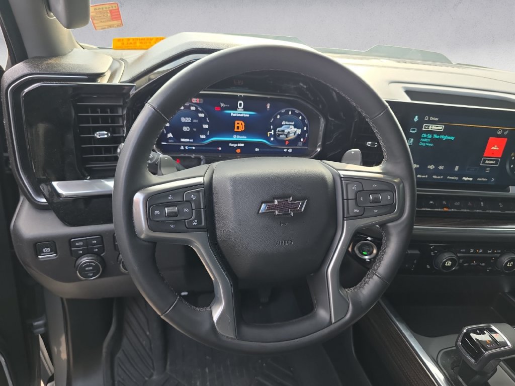 Used 2025 Chevrolet Silverado 1500 LT Trail Boss AWD/4WD image 12
