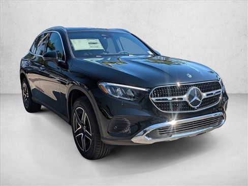 New 2026 Mercedes-Benz GLC 300 4MATIC image 6
