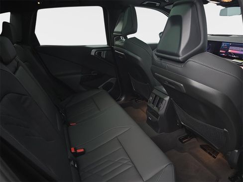 New 2026 BMW X3 xDrive30 w/ Premium Package image 11