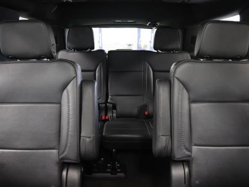 Used 2023 GMC Yukon Denali AWD/4WD image 38