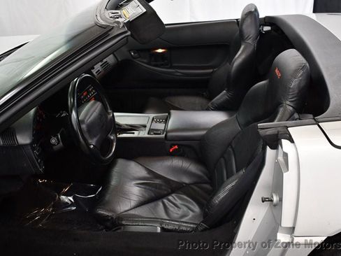 Used 1996 Chevrolet Corvette Convertible image 15