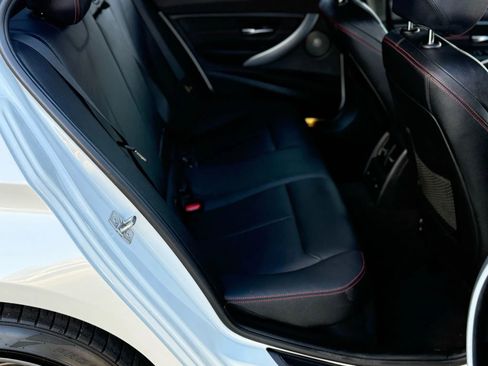 Used 2013 BMW 335i xDrive Sedan image 21