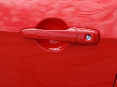 Used 2013 Ford Mustang GT image 25