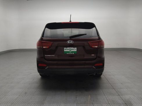 Used 2019 Kia Sorento AWD image 7
