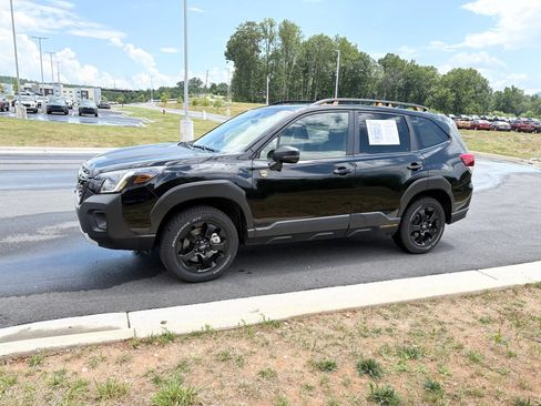 Certified 2025 Subaru Forester Wilderness w/ Wilderness Package AWD/4WD image 4