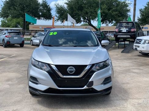 Used 2020 Nissan Rogue Sport S FWD image 2