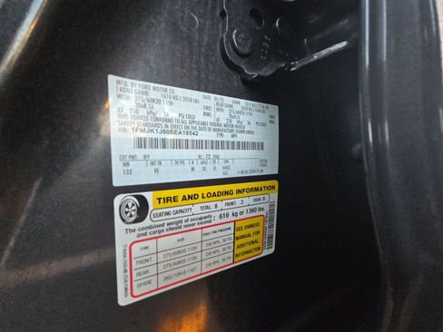 Used 2025 Ford Expedition Max Active image 21