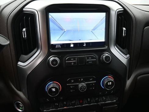 Used 2019 Chevrolet Silverado 1500 LTZ w/ LTZ Texas Edition image 3