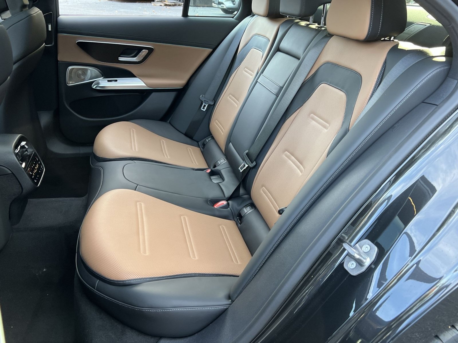 New 2027 Mercedes-Benz E 53 AMG e 4MATIC Sedan image 30