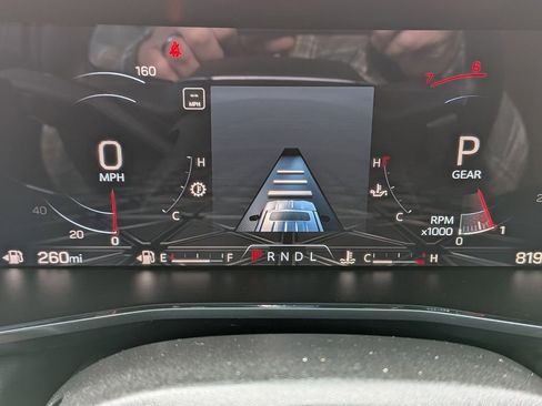 Used 2024 GMC Canyon Elevation w/ Convenience Package image 20