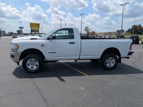 Used 2019 RAM 2500 Tradesman AWD/4WD image 5