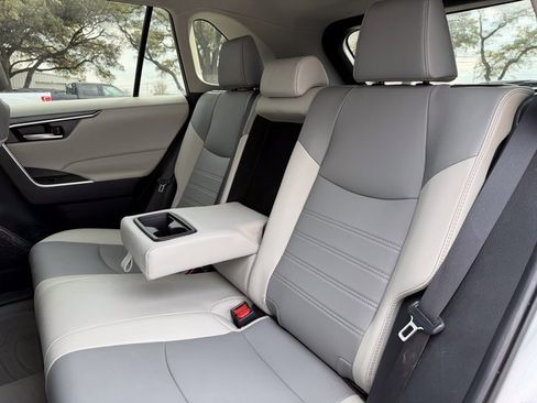 Used 2024 Toyota RAV4 XLE Premium image 16