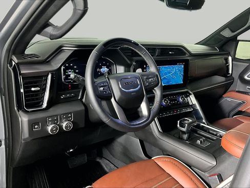 Certified 2026 GMC Sierra 1500 Denali Ultimate AWD/4WD image 17