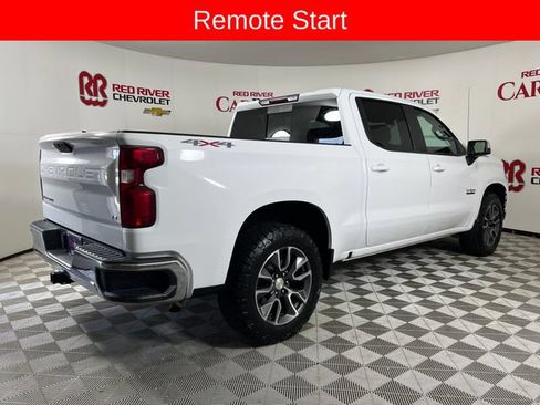 Used 2021 Chevrolet Silverado 1500 LT w/ Convenience Package II AWD/4WD image 8