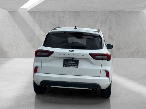 Used 2023 Ford Escape ST-Line image 6