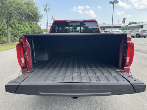 Used 2020 GMC Sierra 1500 SLT w/ SLT Premium Plus Package AWD/4WD image 4