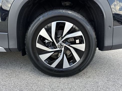 New 2026 Volkswagen Tiguan S FWD image 31