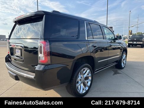 Used 2017 GMC Yukon Denali w/ Open Road Package image 18