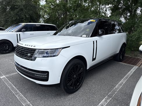 Used 2025 Land Rover Range Rover Long Wheelbase Autobiography AWD/4WD image 1