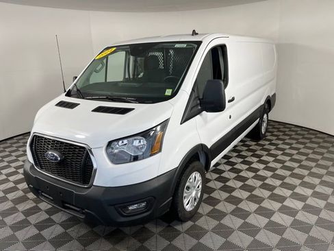Used 2024 Ford Transit 250 Low Roof w/ Exterior Upgrade Package image 3