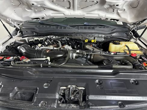 Used 2019 Ford F250 XLT AWD/4WD image 41
