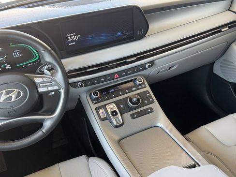 Used 2025 Hyundai Palisade SEL FWD image 21