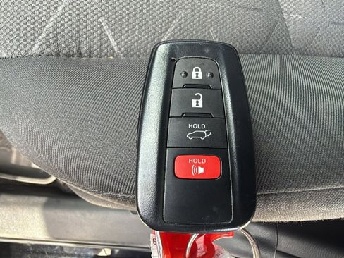 Certified 2024 Toyota RAV4 XLE image 29