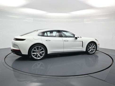 Certified 2026 Porsche Panamera image 31