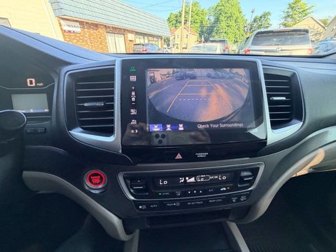 Used 2016 Honda Pilot EX image 5