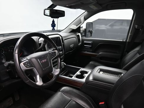 Used 2017 GMC Sierra 2500 SLT w/ Duramax Plus Package AWD/4WD image 23