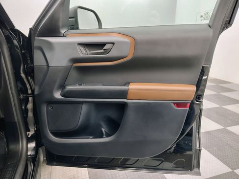 Used 2024 Ford Bronco Sport Outer Banks w/ Tech Package image 27