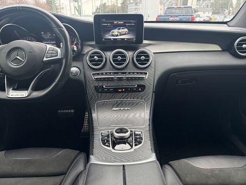 Used 2019 Mercedes-Benz GLC 63 AMG 4MATIC Coupe image 21