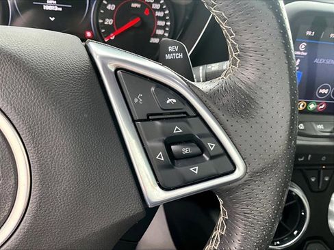 Used 2022 Chevrolet Camaro SS image 20