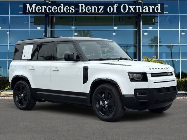 Used 2024 Land Rover Defender 110 X-Dynamic SE AWD/4WD image 2