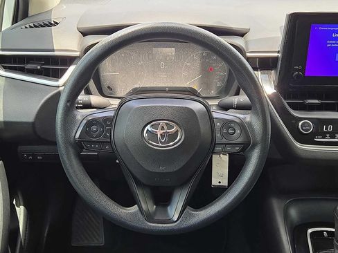 Used 2023 Toyota Corolla LE FWD image 16
