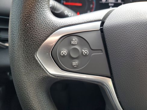 Used 2020 Chevrolet Traverse LS image 26