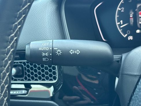 Used 2023 Honda Civic EX image 38