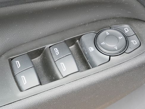 Certified 2022 Chevrolet Equinox LT AWD/4WD image 14