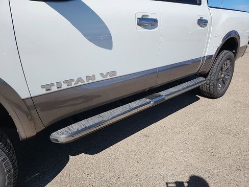 Used 2019 Nissan Titan Platinum Reserve AWD/4WD image 43
