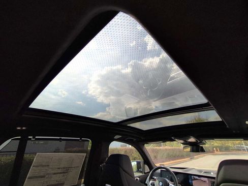 New 2026 BMW X5 M Competition w/ Executive Package image 23