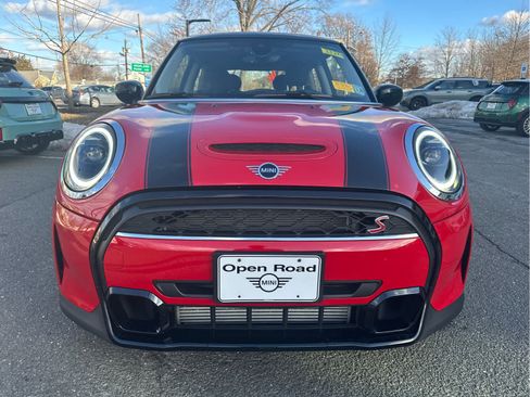 Certified 2023 MINI Cooper S w/ Signature Upholstery Package image 4