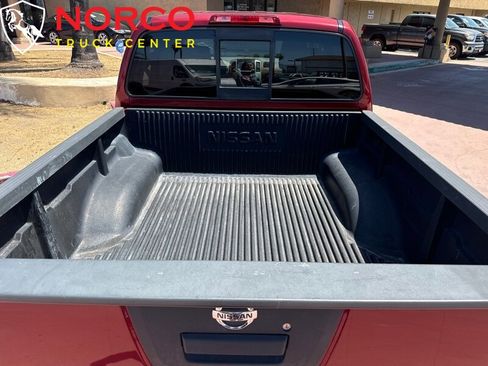 Used 2017 Nissan Frontier SV image 8