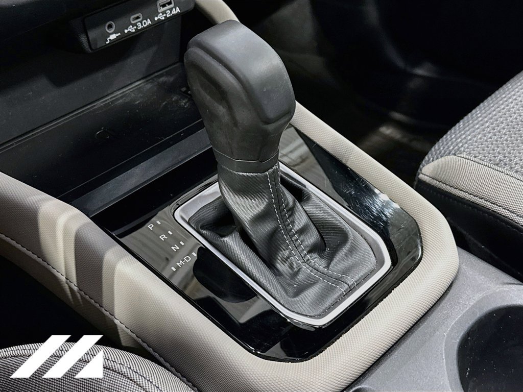 Used 2025 Subaru Forester Premium AWD/4WD image 19