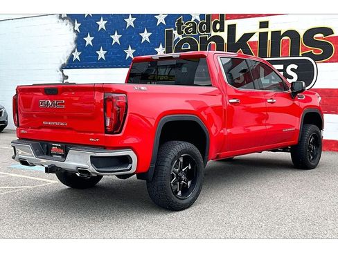 Used 2019 GMC Sierra 1500 SLT w/ SLT Premium Plus Package image 2