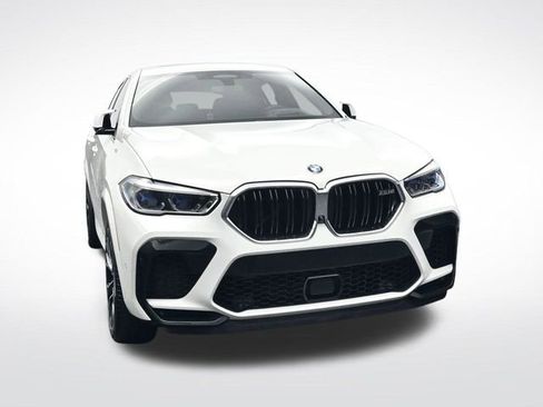 Used 2021 BMW X6 M w/ Executive Package image 11