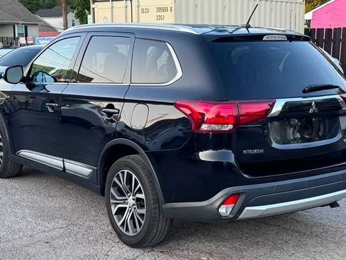 Used 2016 Mitsubishi Outlander GT AWD/4WD image 6
