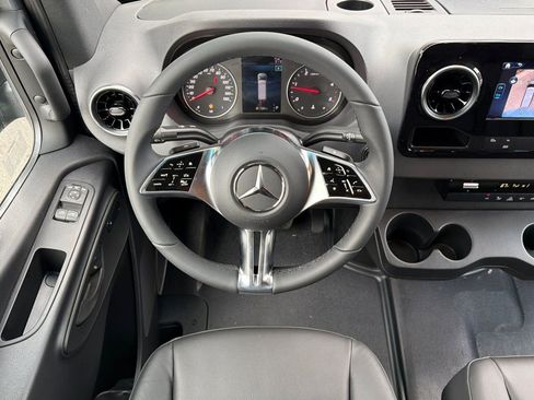 New 2026 Mercedes-Benz Sprinter 2500 image 11