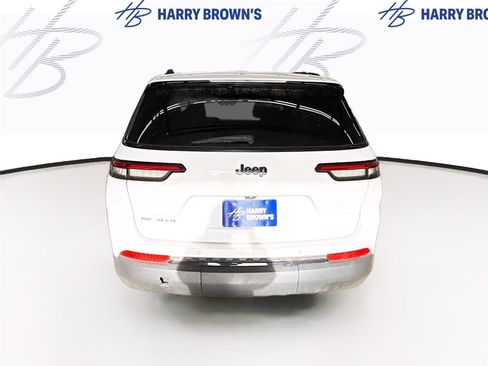 Used 2022 Jeep Grand Cherokee L Laredo AWD/4WD image 9