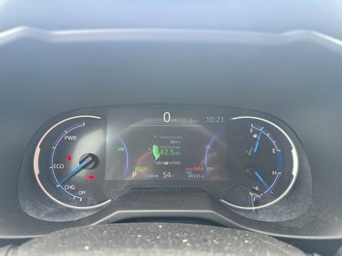 Used 2024 Toyota RAV4 XLE w/ Convenience Package image 19